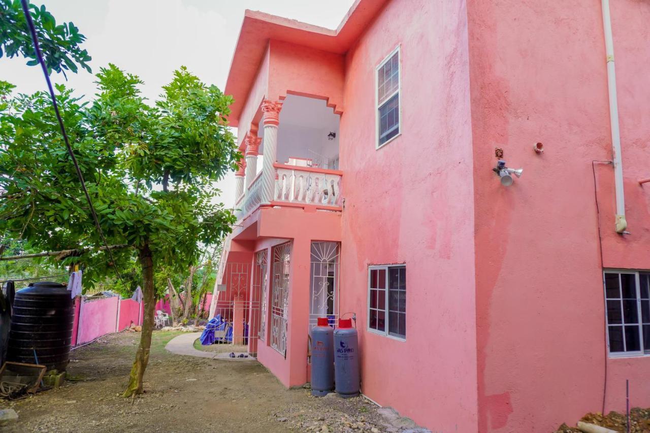 Apartment A Taste Of Jamaica Lavern's Place *