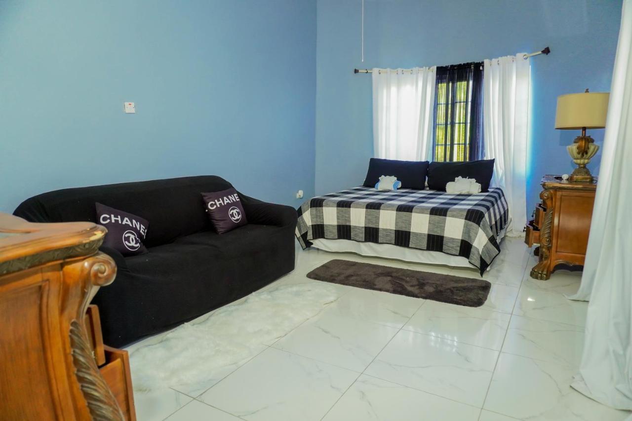 A Taste Of Jamaica Lavern's Place Apartment