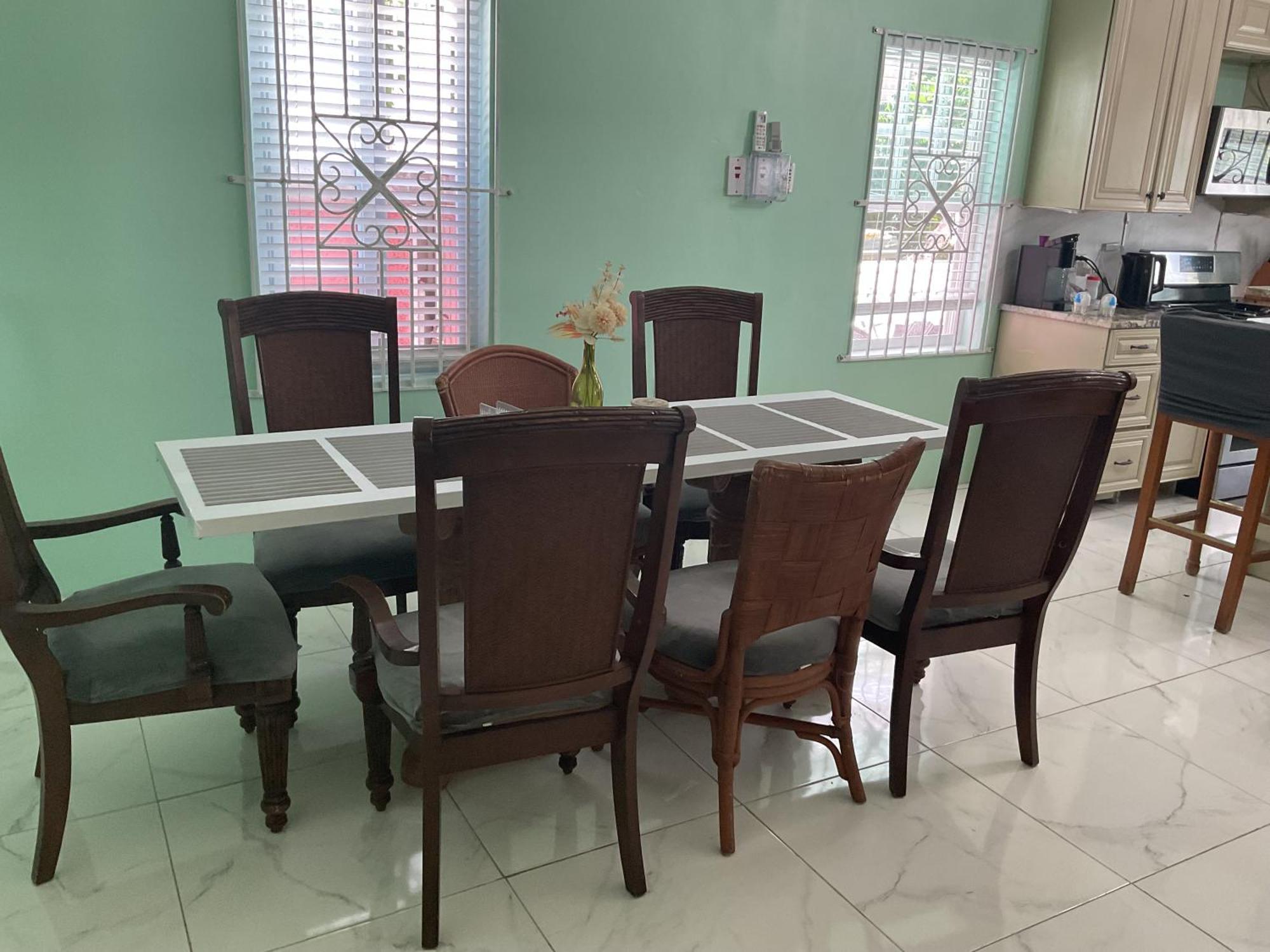 A Taste Of Jamaica Lavern's Place Ocho Rios