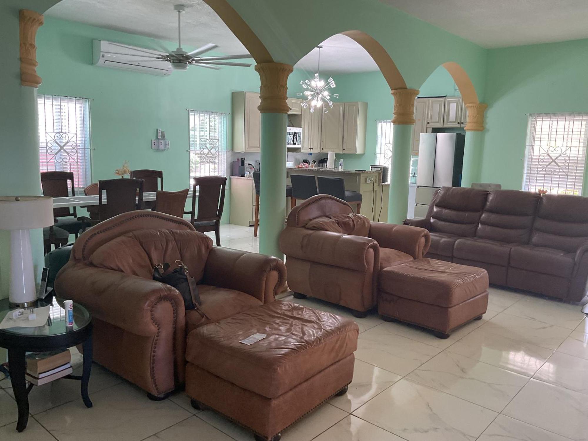 A Taste Of Jamaica Lavern's Place Apartment